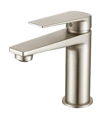 Zevio Short Basin Mixer